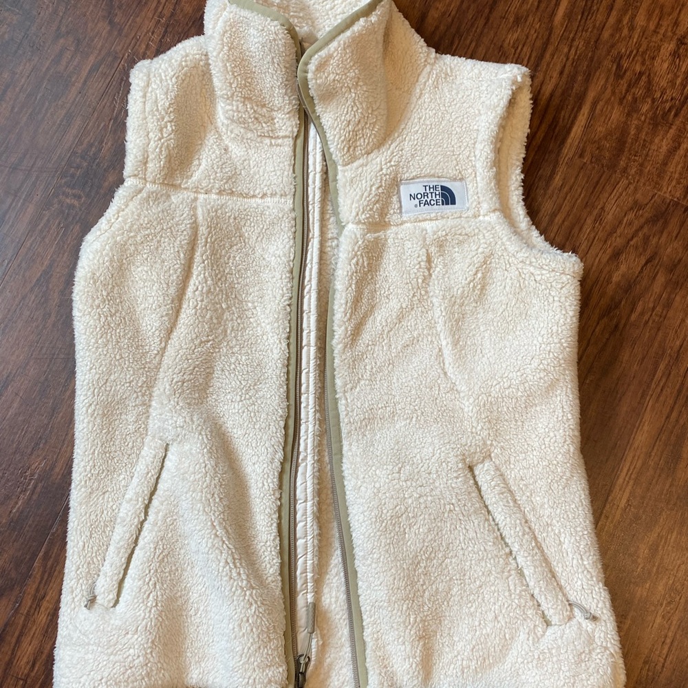 Womens north face vest